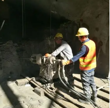 阳山水下抗分散灌浆料特点 水下不分散注浆料介绍